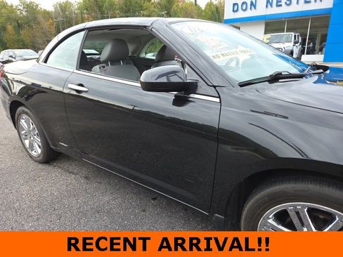 Used 2008 Chrysler Sebring Limited w/ Luxury Group image 10
