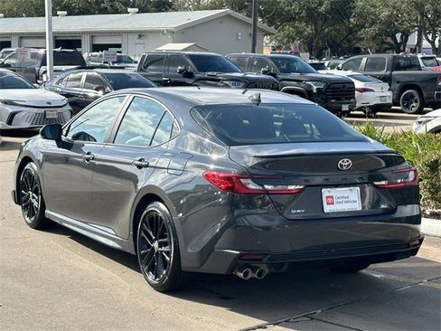 Certified 2025 Toyota Camry SE image 5