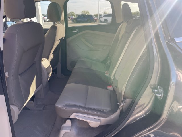 Used 2015 Ford Escape SE FWD image 28