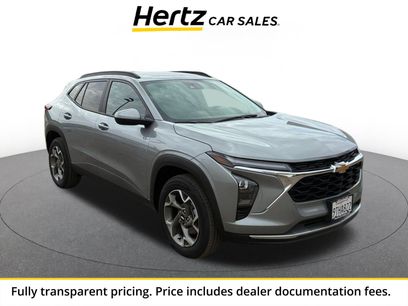 Used 2025 Chevrolet Trax LT w/ LT Convenience Package