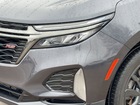 Used 2023 Chevrolet Equinox RS image 11