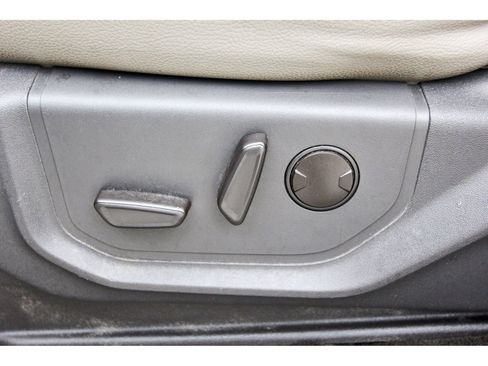Used 2021 Ford Expedition XLT RWD image 29