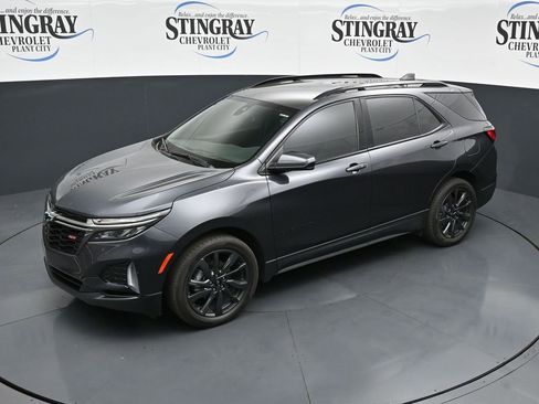 Used 2023 Chevrolet Equinox RS image 11