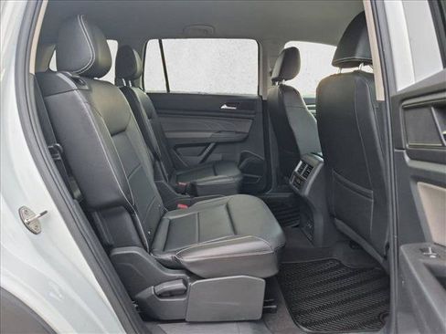 Used 2023 Volkswagen Atlas SE FWD image 19