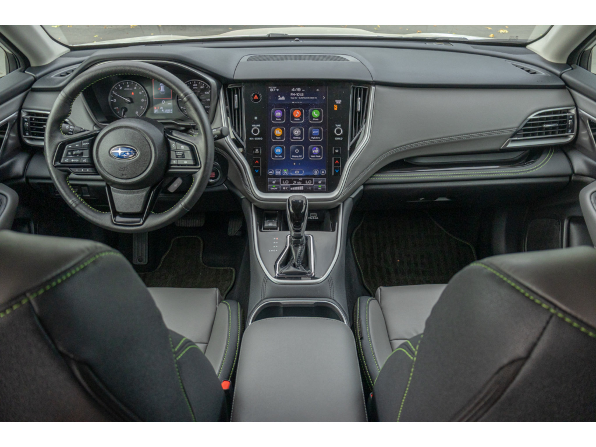 Certified 2025 Subaru Outback Onyx Edition AWD/4WD image 12