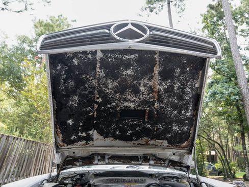 Used 1988 Mercedes-Benz 560 SL image 22