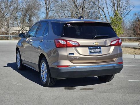Used 2018 Chevrolet Equinox LT image 5