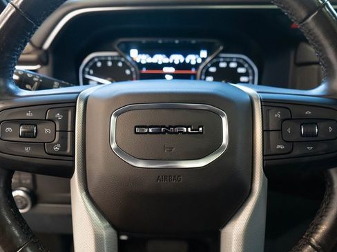 Used 2021 GMC Yukon Denali w/ Denali Premium Package image 29