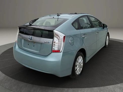 Used 2014 Toyota Prius Prime Advanced FWD image 7