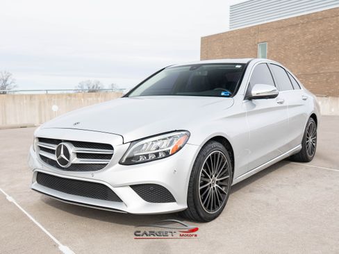 Used 2021 Mercedes-Benz C 300 Sedan w/ Premium Package image 3