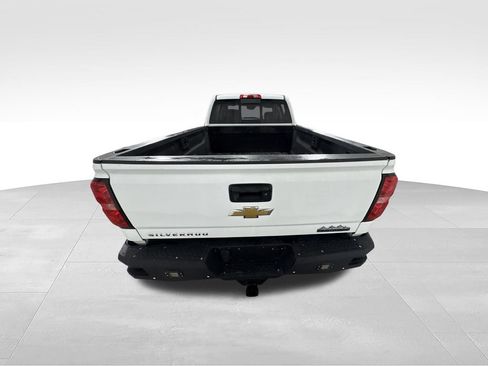 Used 2016 Chevrolet Silverado 2500 High Country w/ Duramax Plus Package AWD/4WD image 9