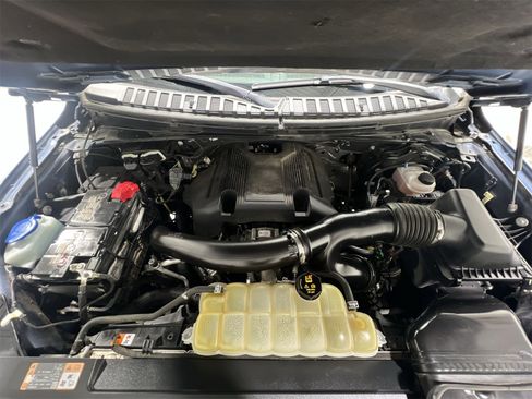 Used 2019 Ford Expedition Limited image 26