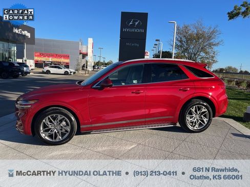 Used 2025 Genesis GV70 2.5T image 14