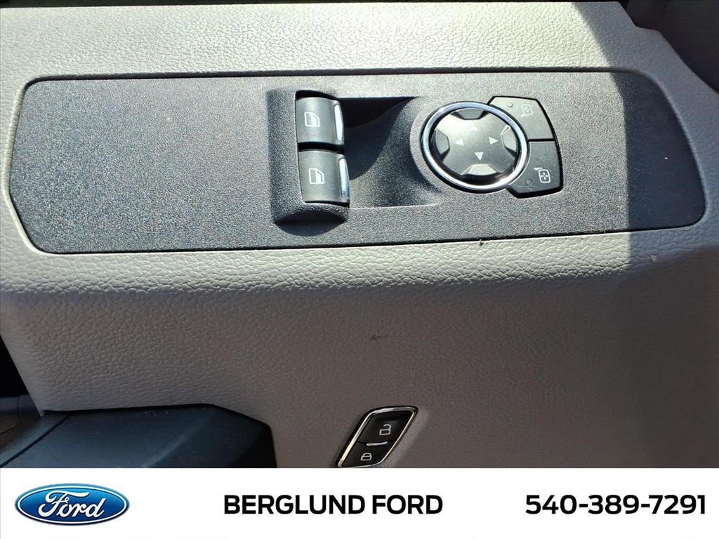 Used 2019 Ford F550 2WD Regular Cab Super Duty image 18
