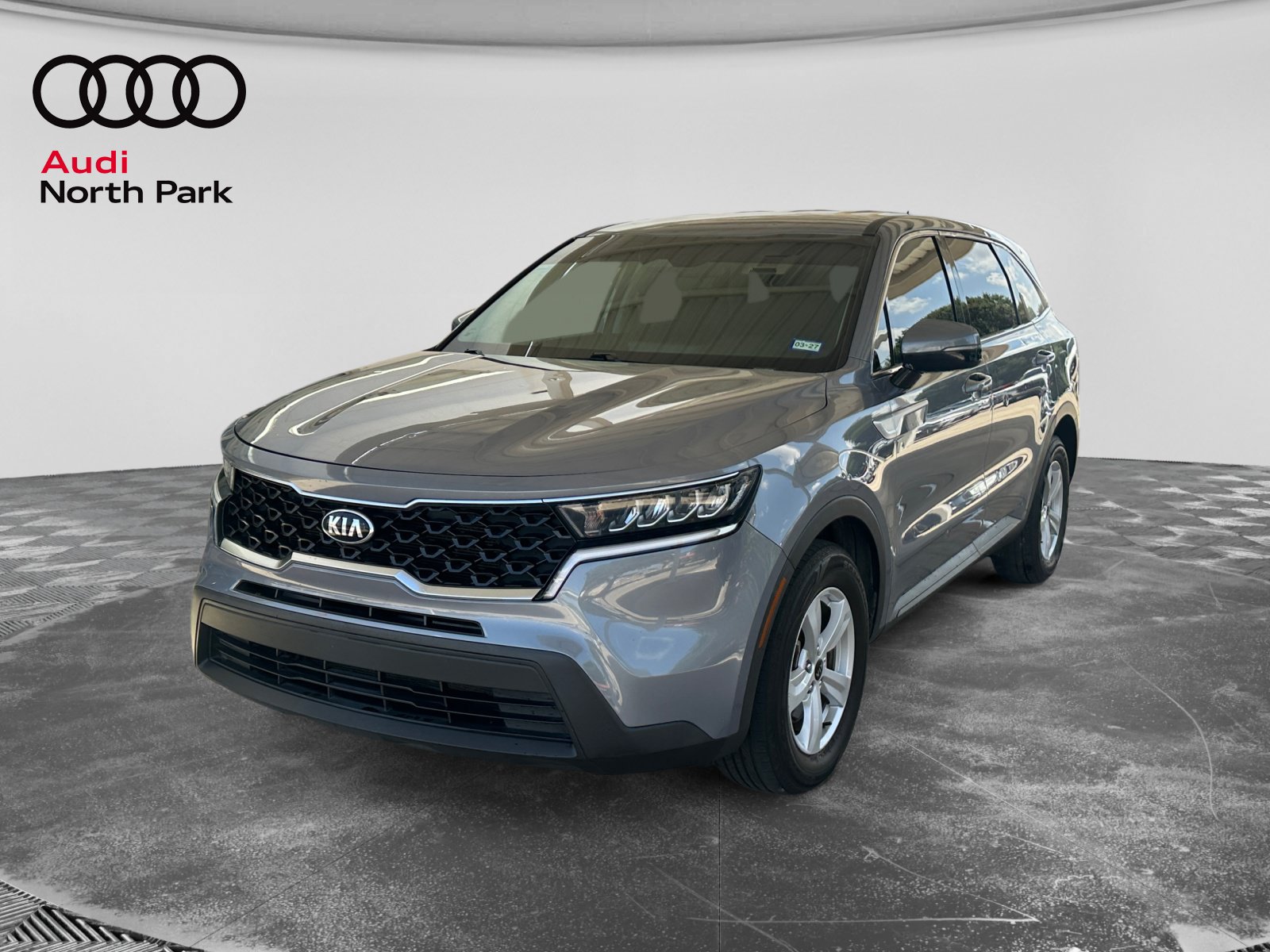 Used 2021 Kia Sorento LX FWD image 1
