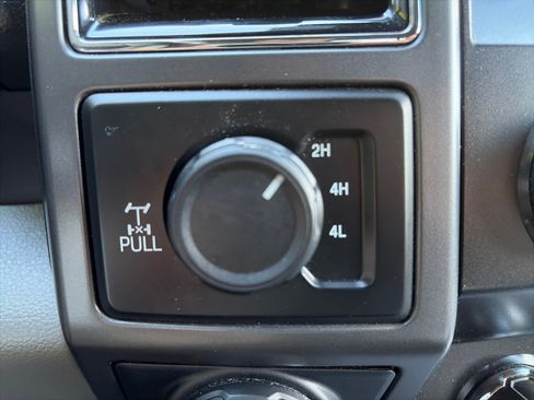 Used 2019 Ford F150 XLT w/ Equipment Group 302A Luxury AWD/4WD image 22