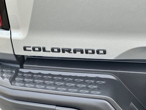 Used 2024 Chevrolet Colorado ZR2 w/ ZR2 Bison Edition image 21