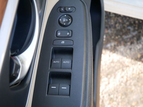 Certified 2018 Honda CR-V Touring image 19