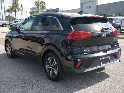 Used 2020 Kia Niro EX Premium FWD image 6