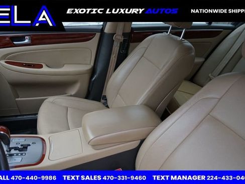 Used 2013 Hyundai Genesis 3.8 image 11