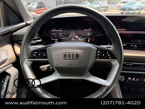 Used 2025 Audi Q5 Premium w/ Convenience Package AWD/4WD image 33