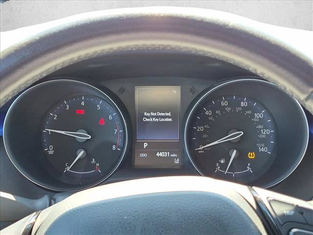 Used 2021 Toyota C-HR XLE FWD image 11