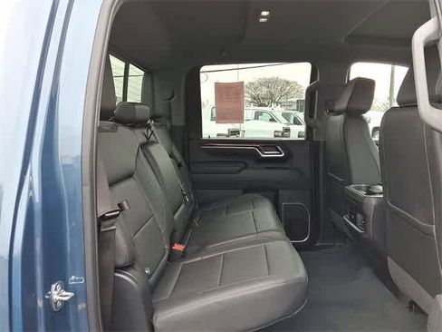 Used 2025 Chevrolet Silverado 2500 LT w/ Trail Boss Package image 32