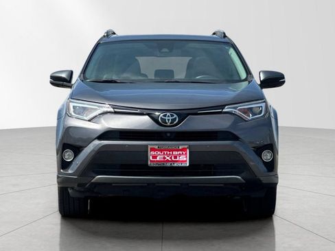 Used 2017 Toyota RAV4 Platinum FWD image 9