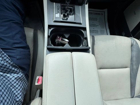 Used 2011 MAZDA CX-9 Touring w/ Moonroof & Bose Audio Pkg FWD image 21