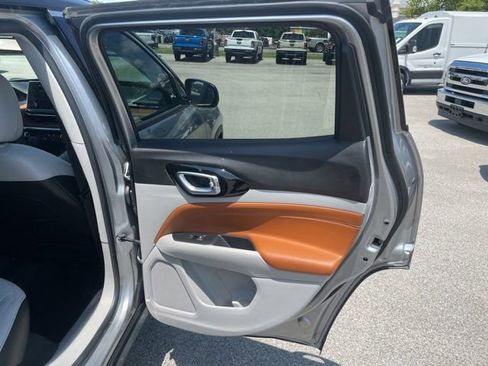 Used 2022 Jeep Compass Limited AWD/4WD image 50