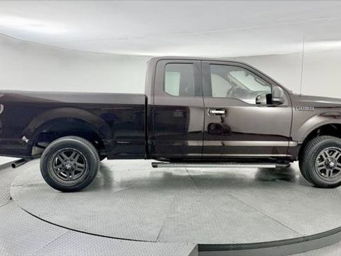 Used 2018 Ford F150 XLT w/ Equipment Group 302A Luxury RWD image 9