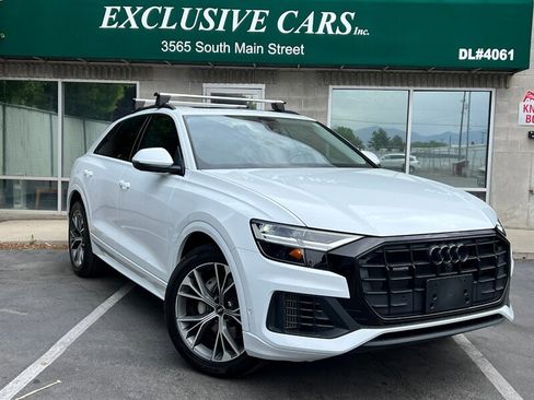 Used 2022 Audi Q8 Premium AWD/4WD image 1