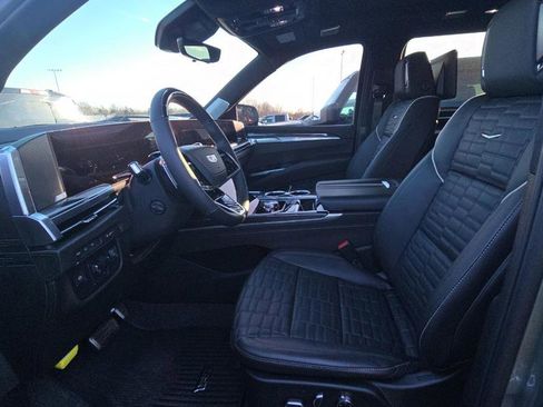 Used 2025 Cadillac Escalade V w/ LPO, Floor Liner Package image 6