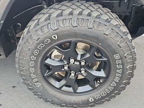Used 2022 Jeep Wrangler Sport AWD/4WD image 12