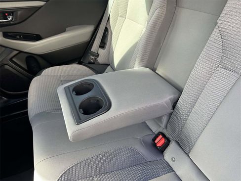 Used 2023 Subaru Outback Premium image 19