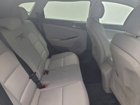 Used 2017 Hyundai Tucson SE AWD/4WD image 19