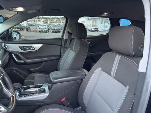 Used 2023 Chevrolet Blazer LT image 13