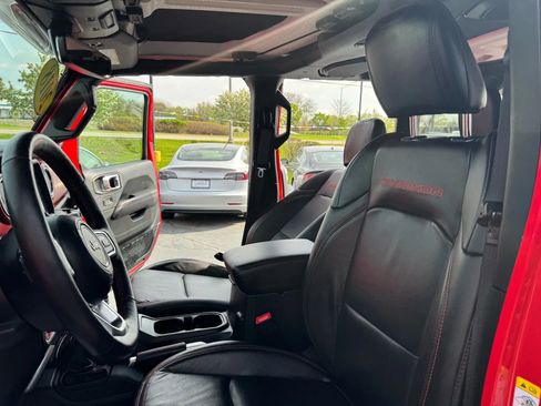 Used 2018 Jeep Wrangler Unlimited Rubicon image 10