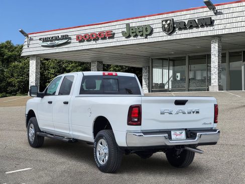 New 2026 RAM 2500 Tradesman image 5