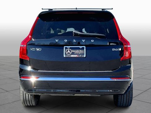 Used 2023 Volvo XC90 B6 Ultimate w/ Protection Package Premier image 5