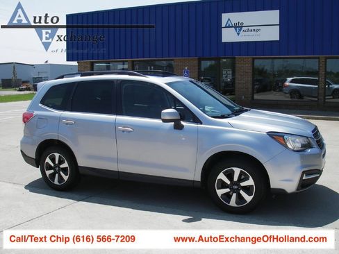 Used 2017 Subaru Forester 2.5i Limited AWD/4WD image 1