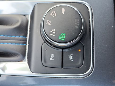 Used 2023 Chevrolet Blazer RS w/ Driver Confidence II Package image 28