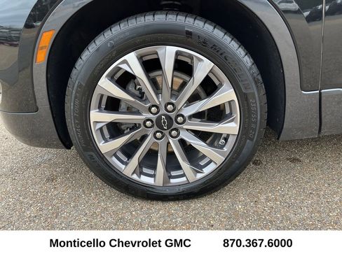 Used 2023 Chevrolet Blazer Premier w/ Enhanced Convenience Package image 26