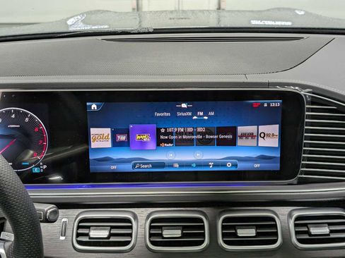 New 2026 Mercedes-Benz GLS 450 4MATIC image 17