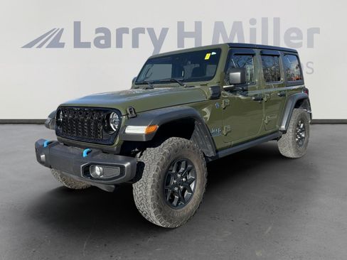 Used 2024 Jeep Wrangler Willys image 4