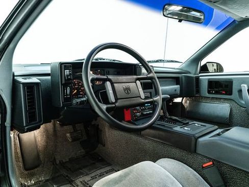 Used 1988 Pontiac Fiero image 25