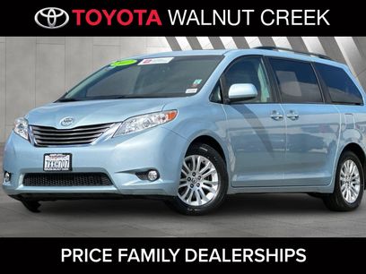 Certified 2017 Toyota Sienna XLE