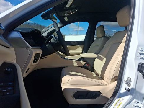 New 2026 Jeep Grand Cherokee L Limited AWD/4WD image 6
