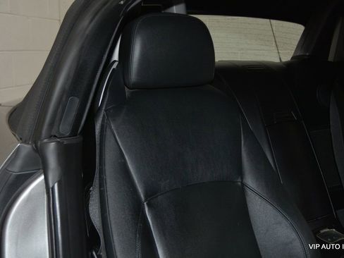 Used 2004 BMW Z4 2.5i image 12