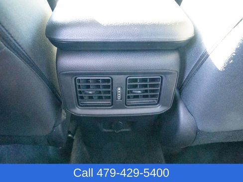 Used 2024 Toyota RAV4 LE image 33